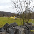 Vrtuln�k - z�chranka na merboltick�m h�i�ti, 5.12.2011, kolem p�l 10 r�no, l�ka�i u �p. 114